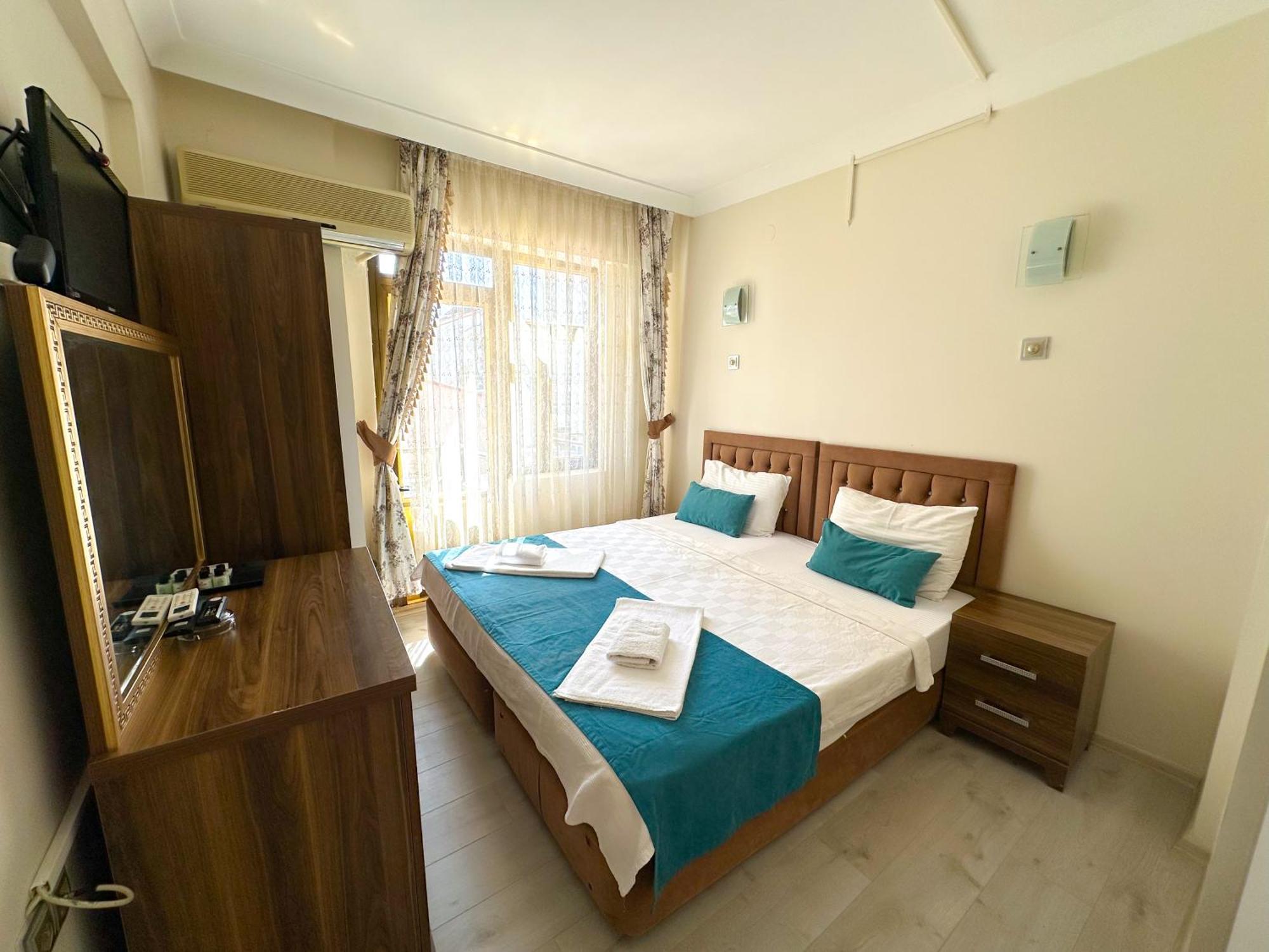 Reis Beach Hotel Marmaris Exteriör bild