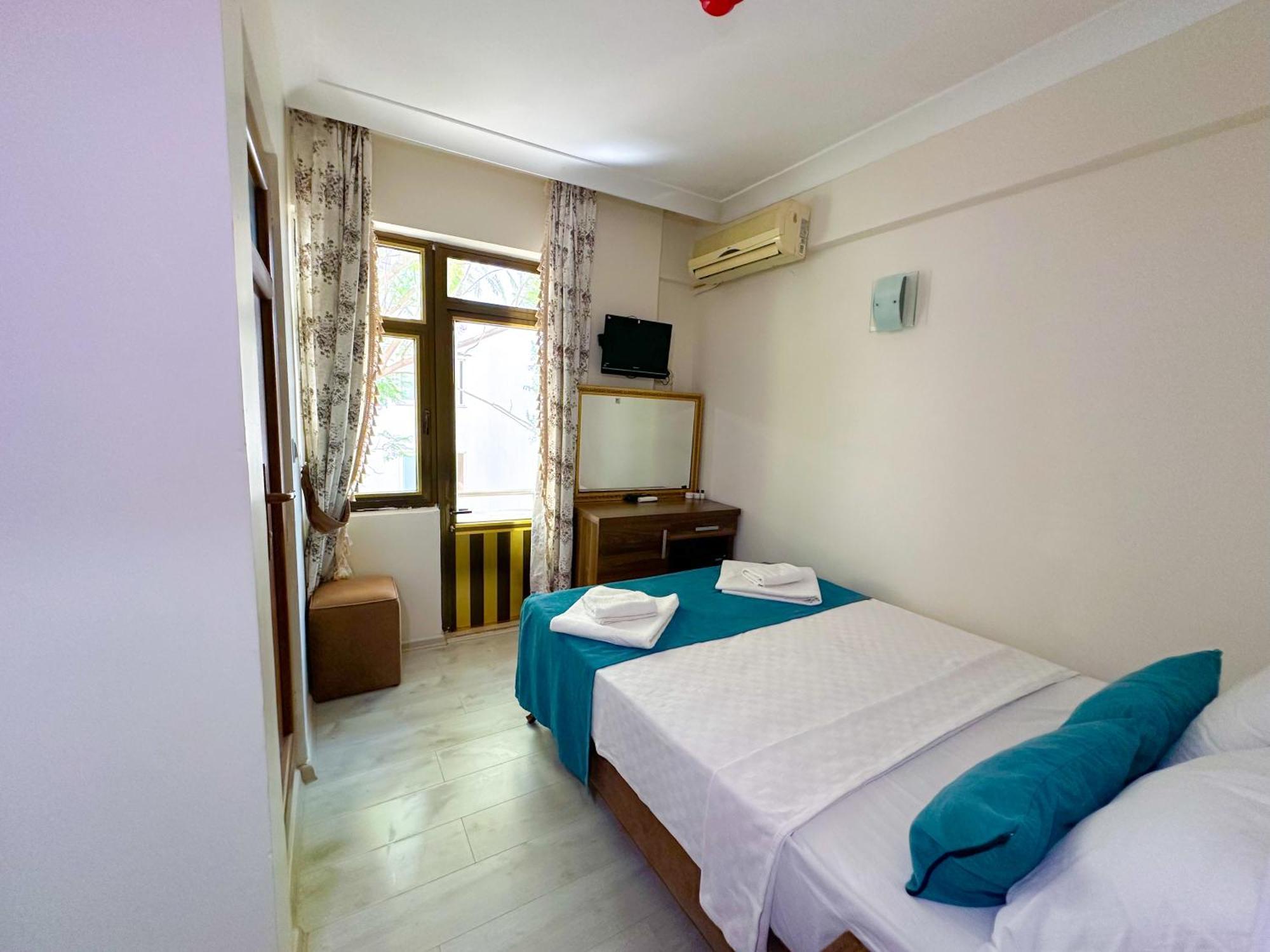 Reis Beach Hotel Marmaris Exteriör bild