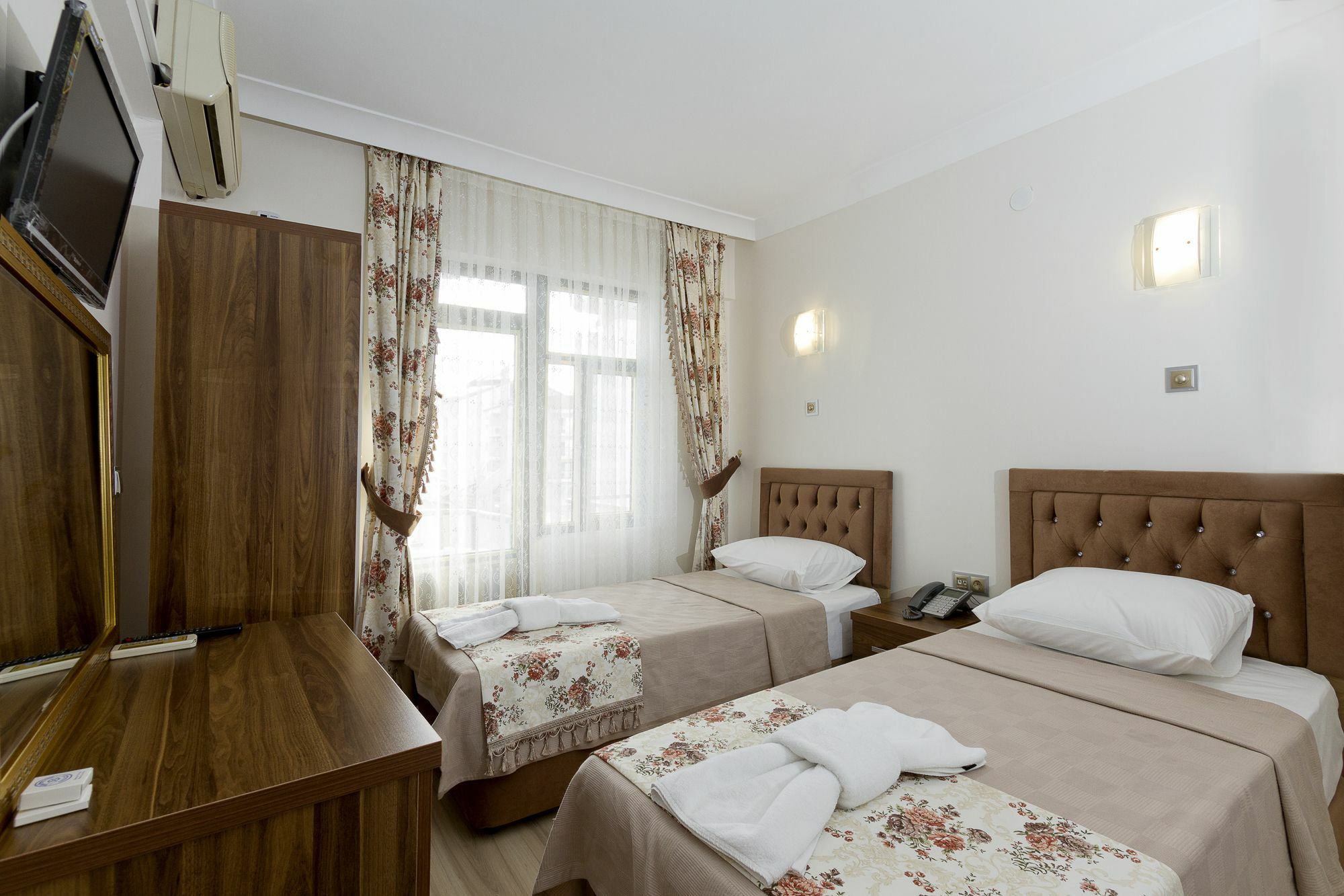 Reis Beach Hotel Marmaris Exteriör bild